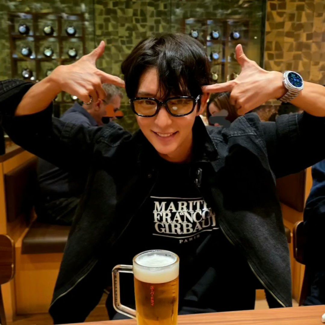 Recent activity shot of Lee Joongi