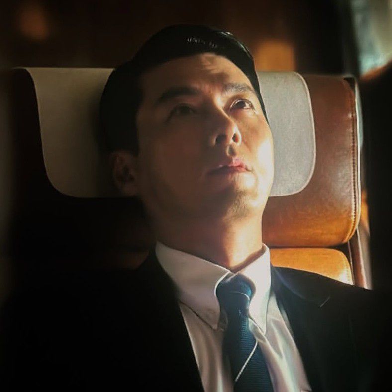 Latest photo of Hyun Bin