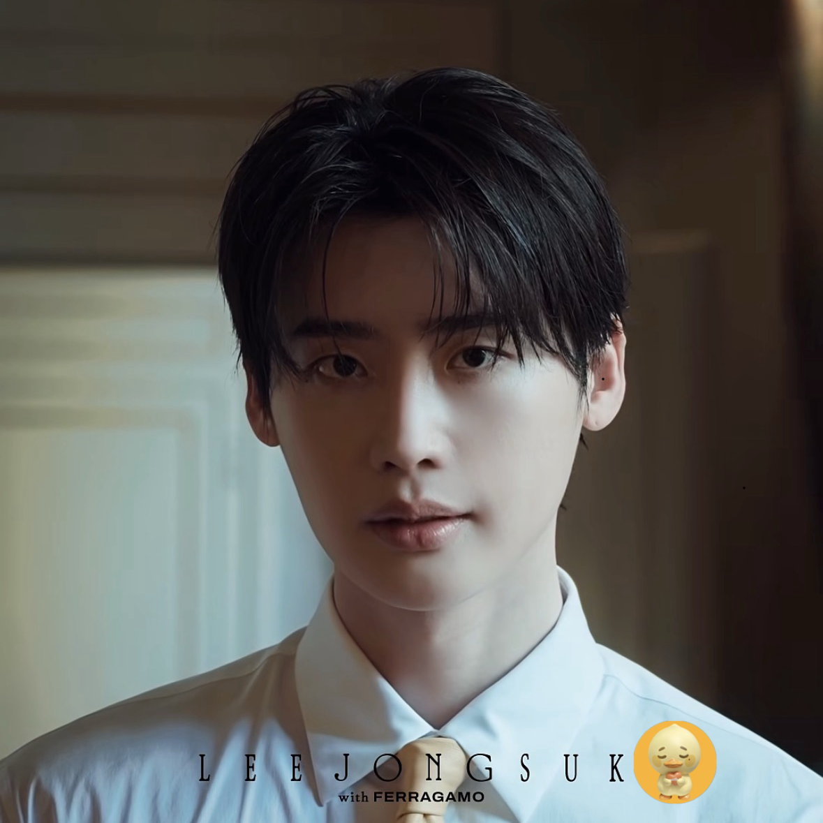 Behind-the-scenes cut of Lee Jongsuk