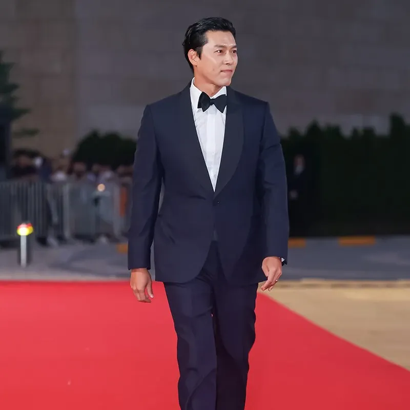 Cuplikan di balik layar dari Hyun Bin