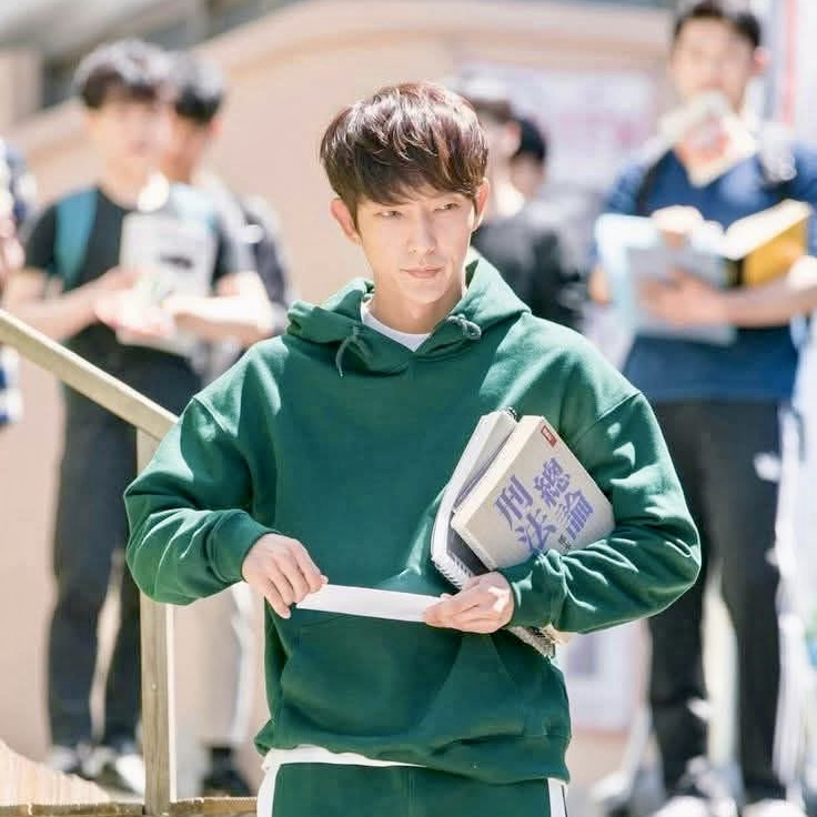 Recent activity shot of Lee Joongi