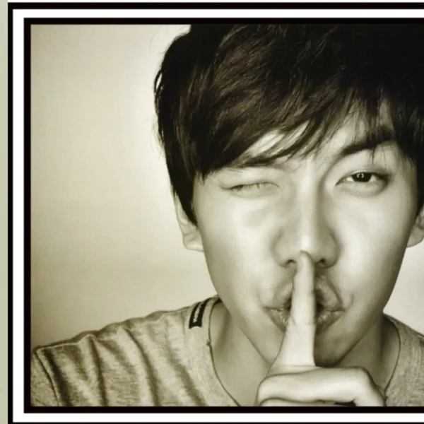 Popular profile image of Lee Seunggi selected by vote