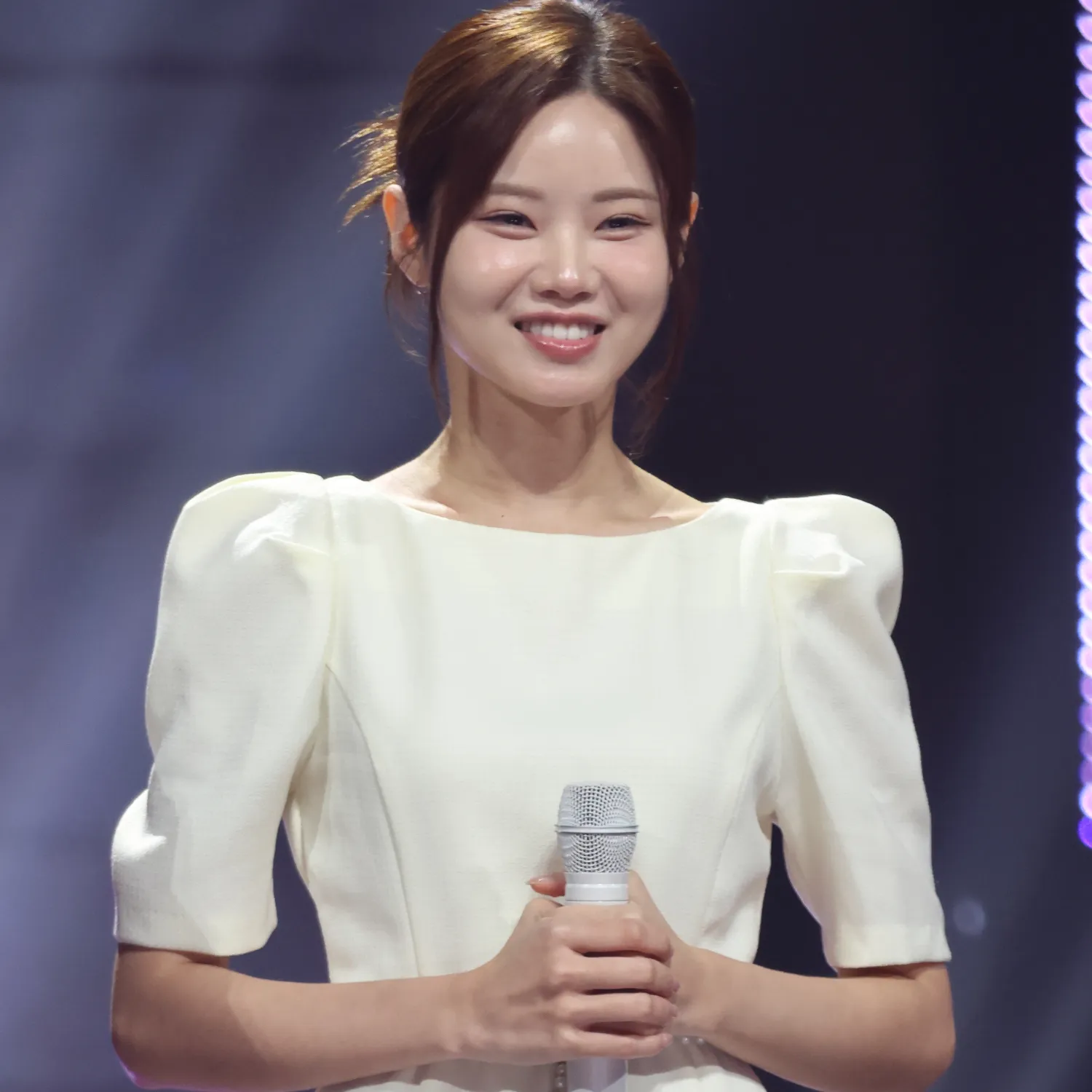 A moment captured by a fan of Bae Ahyeon