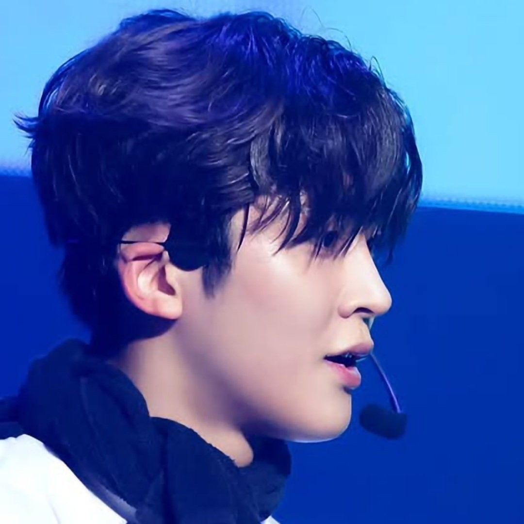 Latest photo of Rowoon