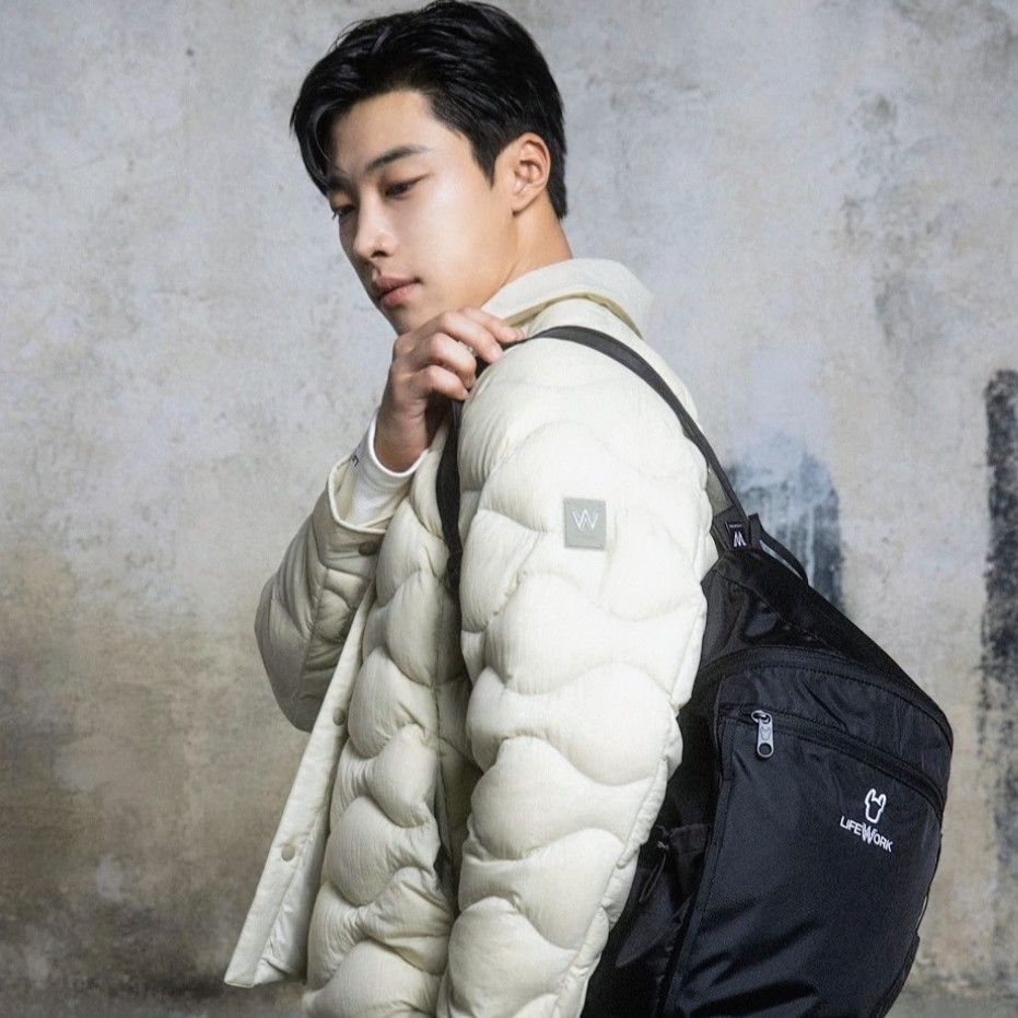 Latest photo of Woo Dohwan