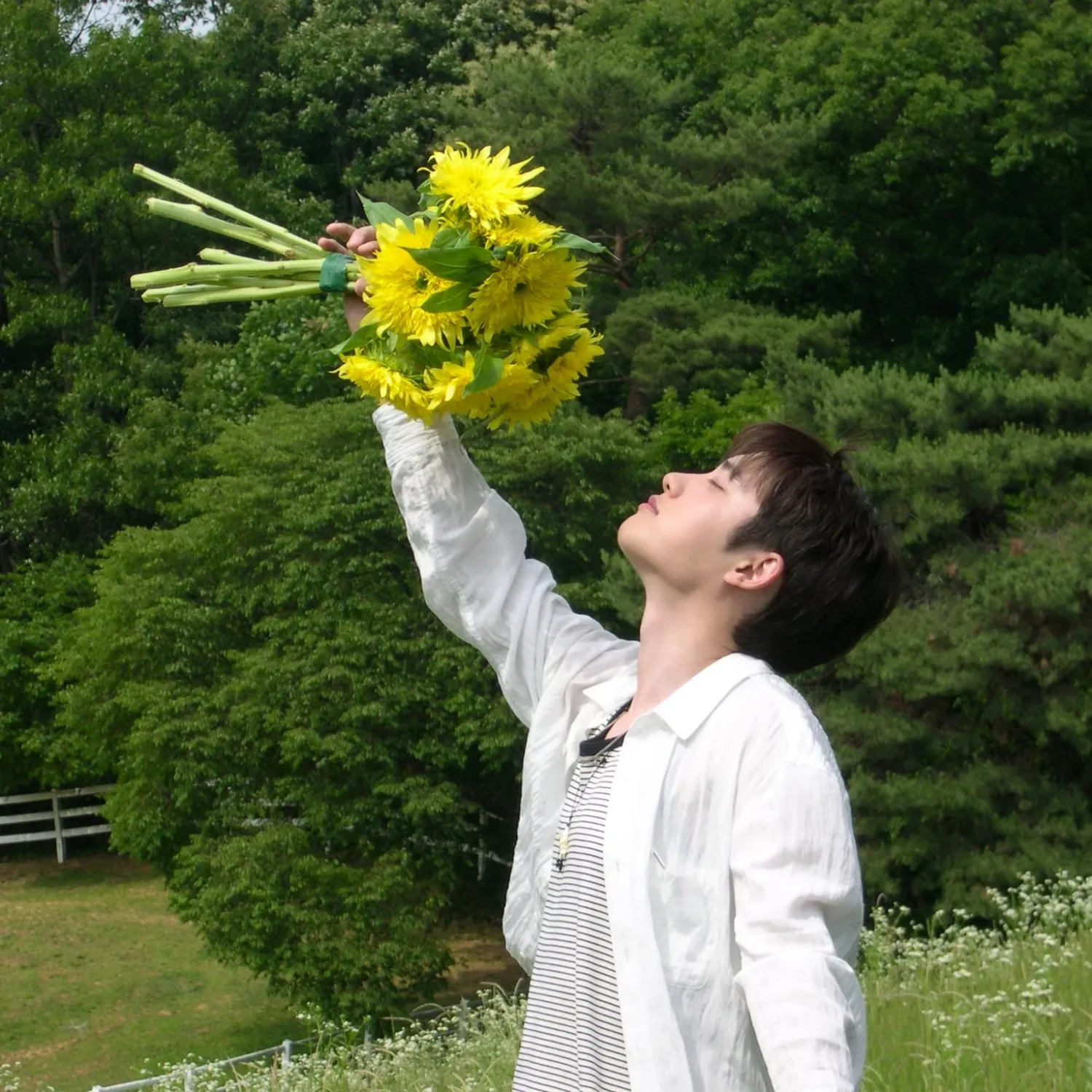 도경수 (디오)의 비하인드 컷