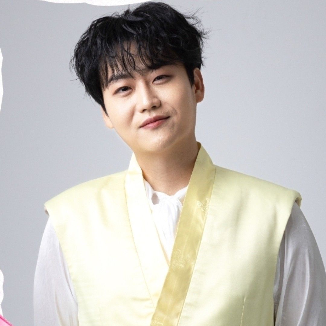 A moment captured by a fan of Min Soohyun