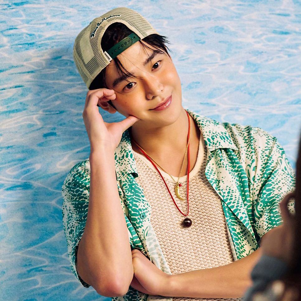 로운의 비하인드 컷