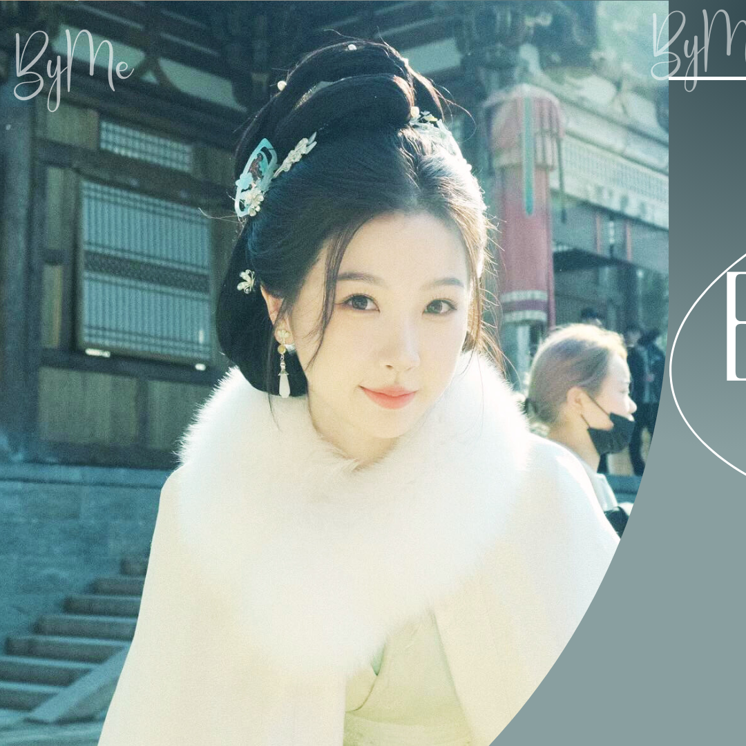 A moment captured by a fan of Esther Yu