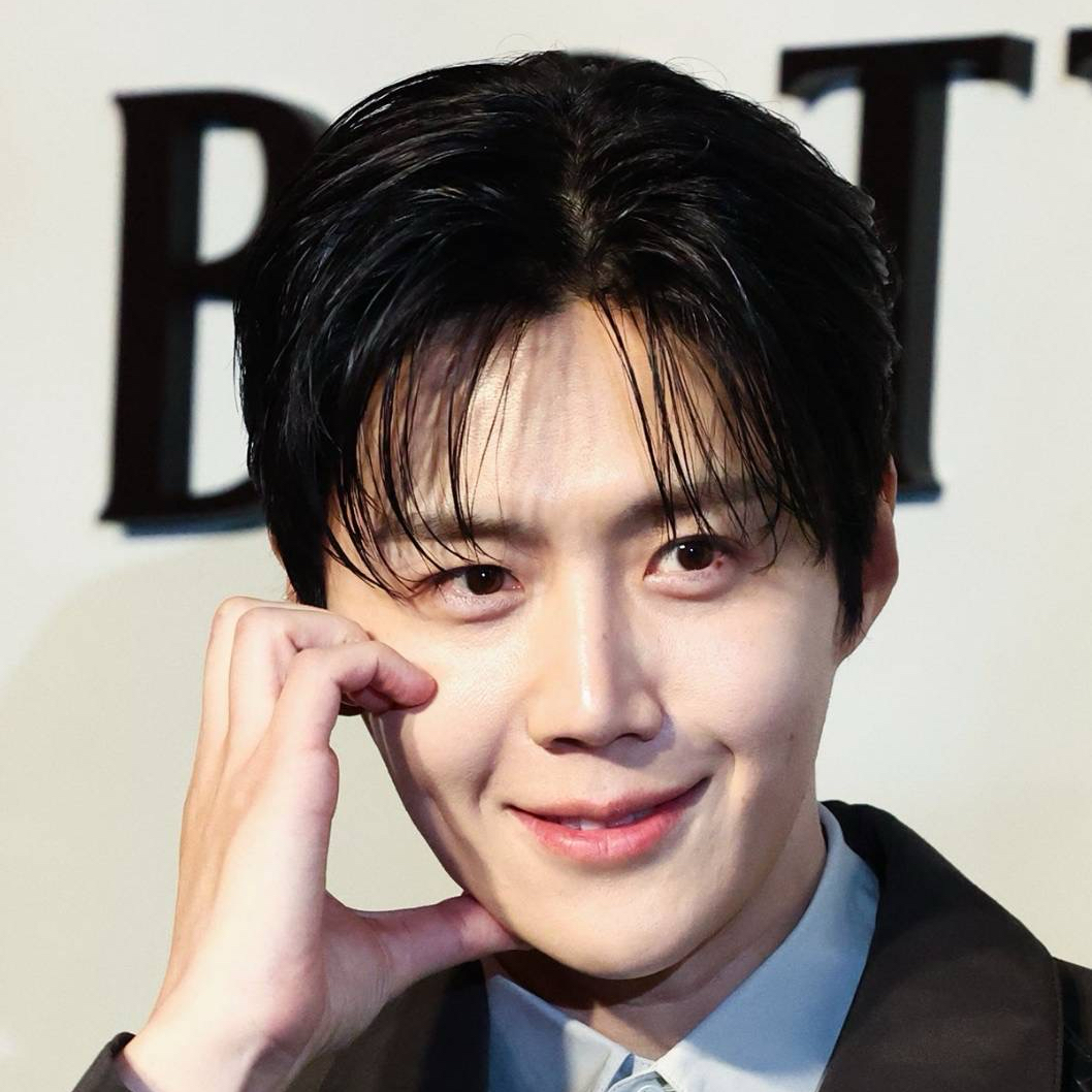 Momen yang diabadikan oleh penggemar Kim Seonho