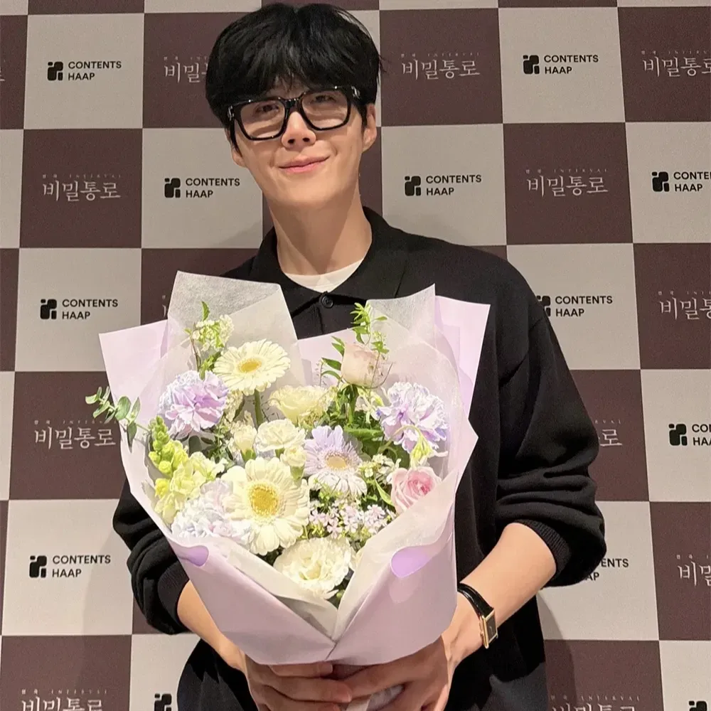 Foto kegiatan terbaru dari Kim Seonho