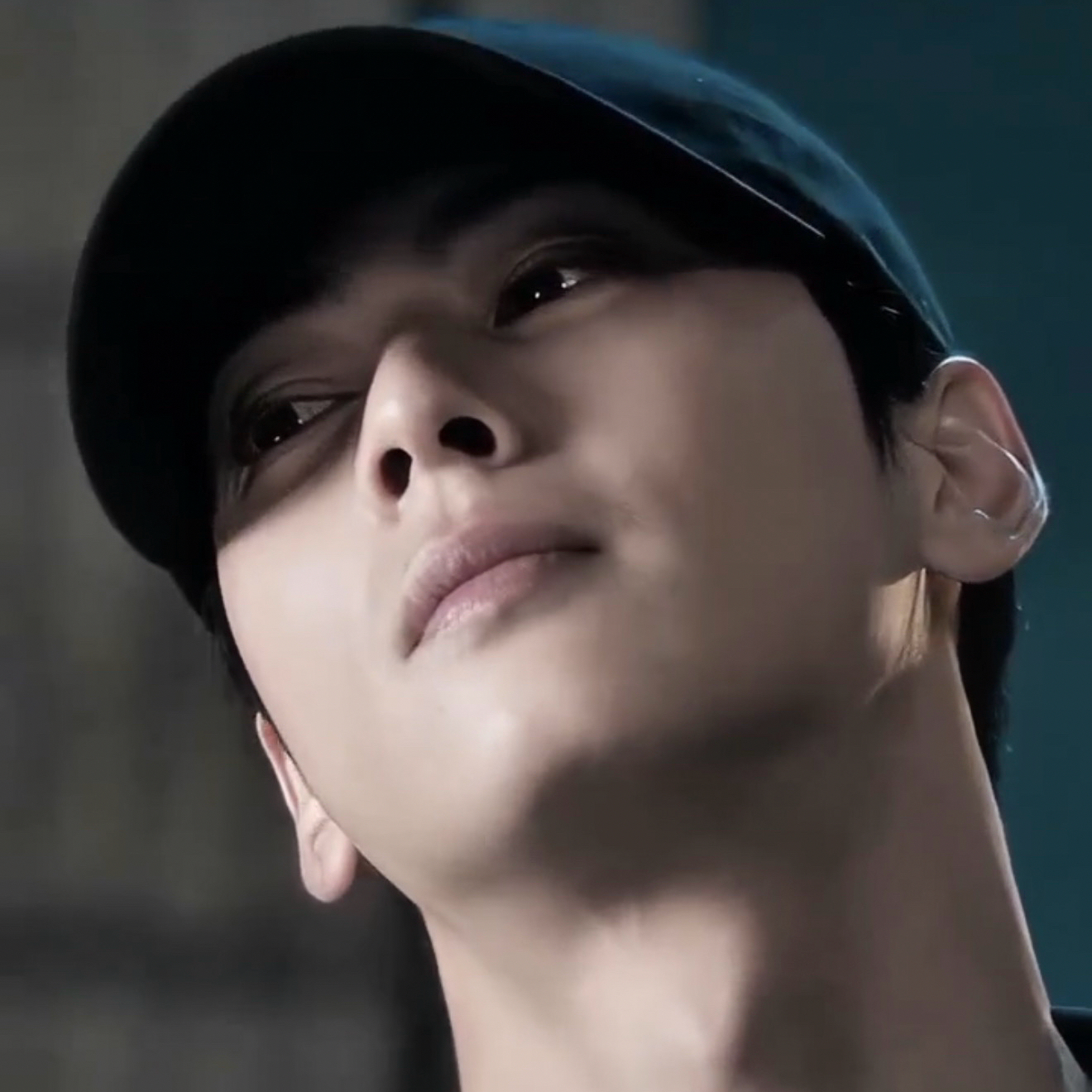 Latest photo of Cha Eunwoo