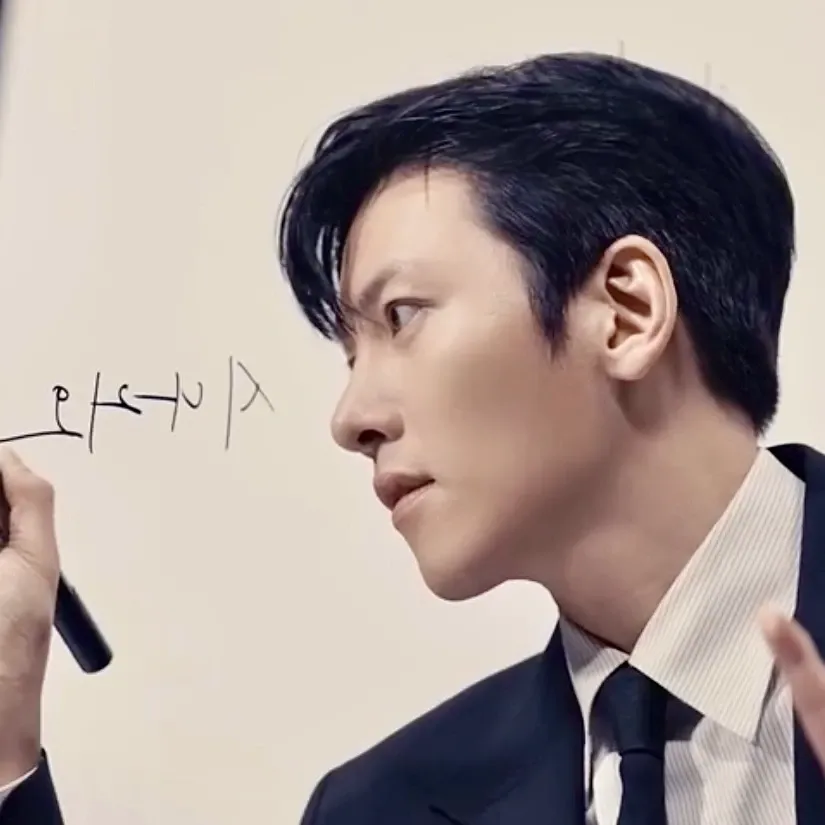 Behind-the-scenes cut of Ji Changwook