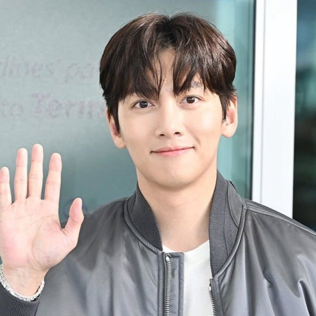 池昌旭的最新照片