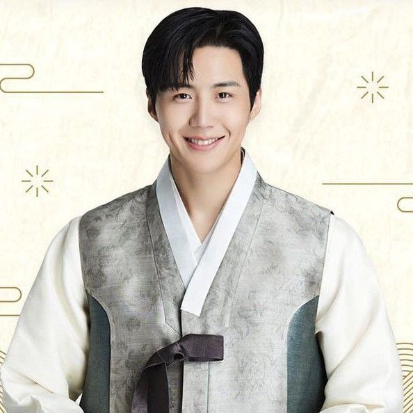 김선호의 최신 사진