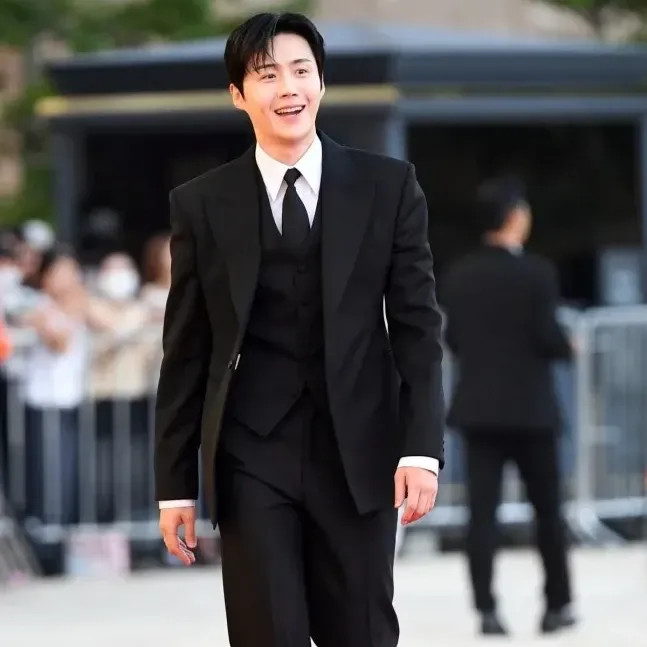 Foto terbaru dari Kim Seonho
