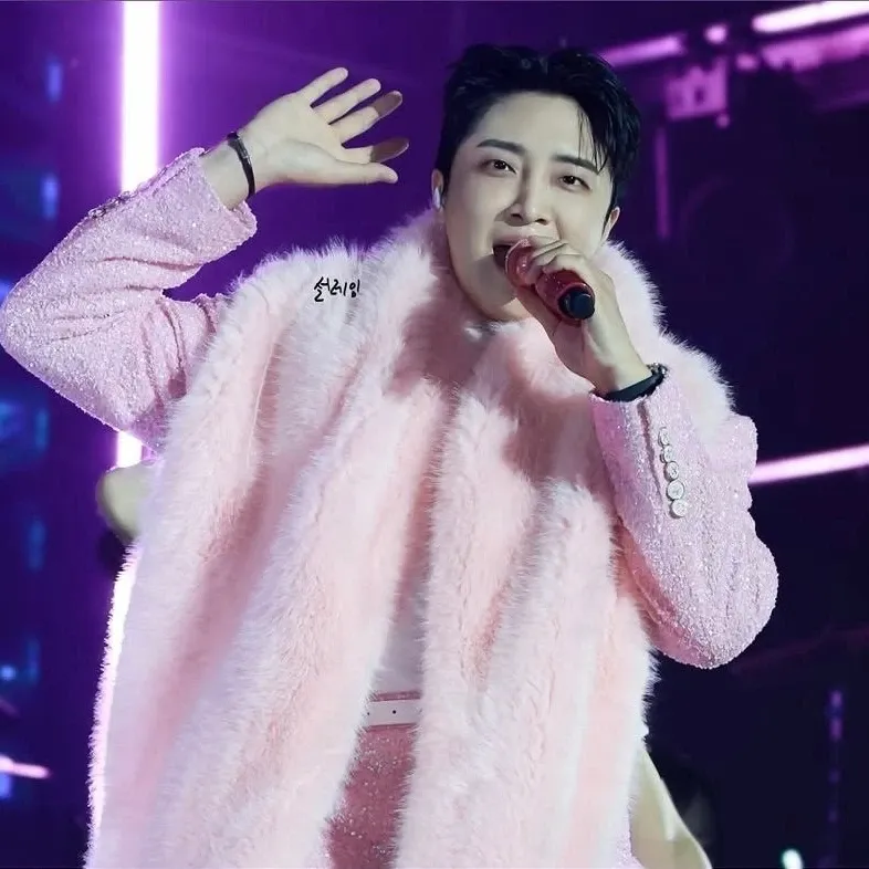 Recent activity shot of Hwang Yunsung