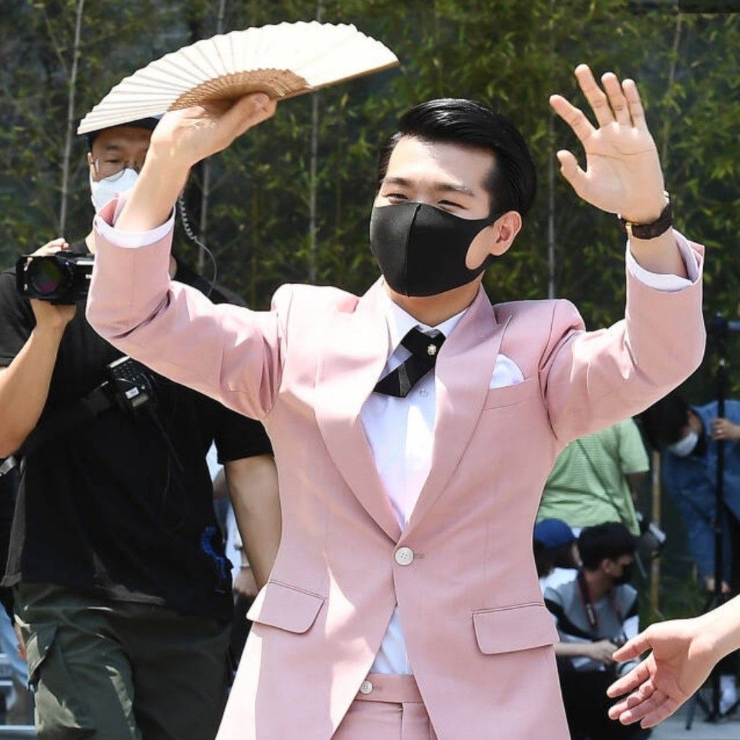 Foto terbaru dari Jo Myungsup