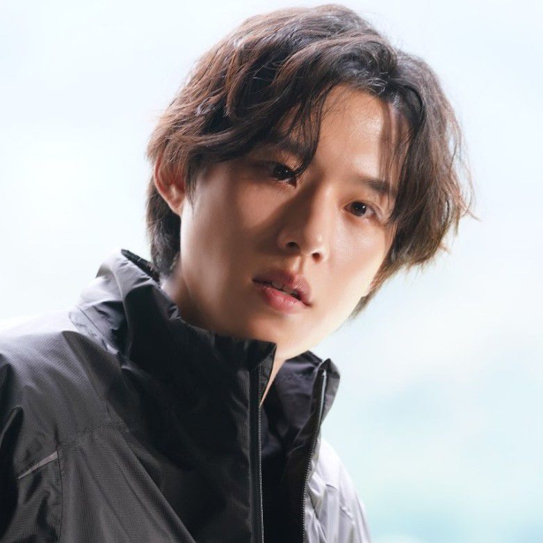 Recent activity shot of Kim Sungcheol