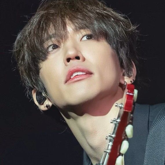 粉絲拍下的李承允瞬間