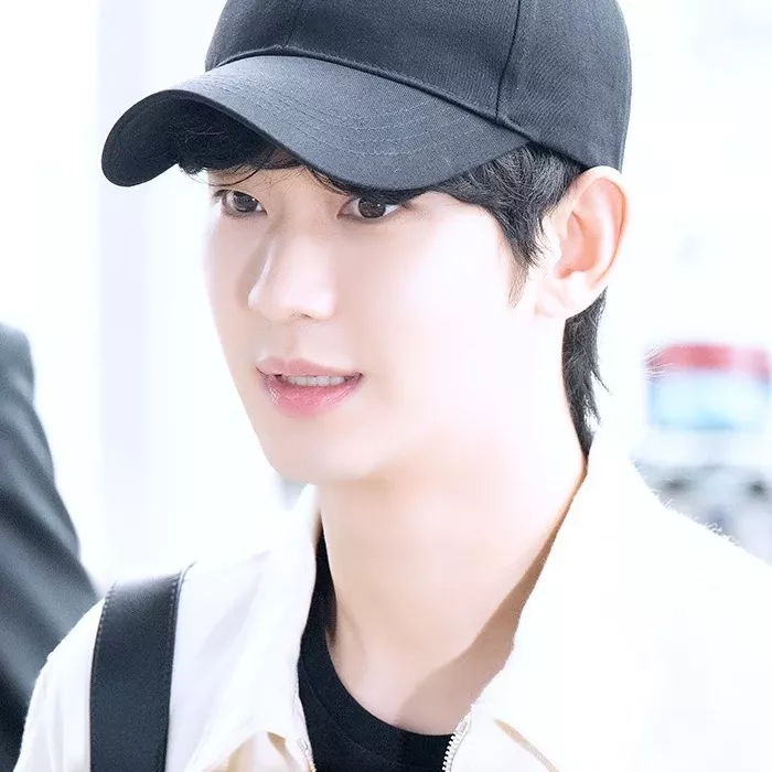Latest photo of Kim Soohyun