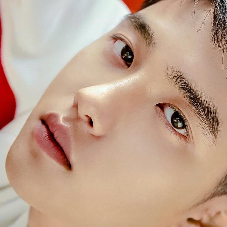 都暻秀 (D.O.)的幕後花絮