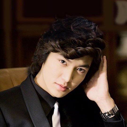 Latest photo of Lee Minho