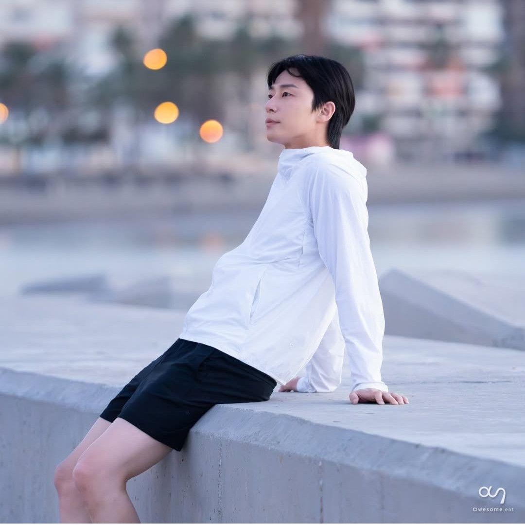 粉絲拍下的朴敘俊瞬間