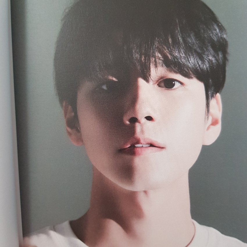 Foto terbaru dari Ong Seongwu