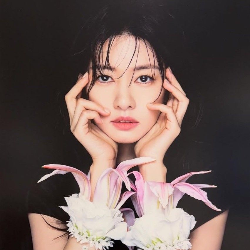 Behind-the-scenes cut of Jung Somin
