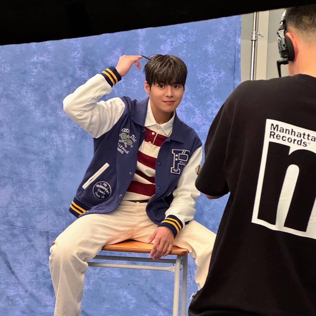 A moment captured by a fan of Ryeoun