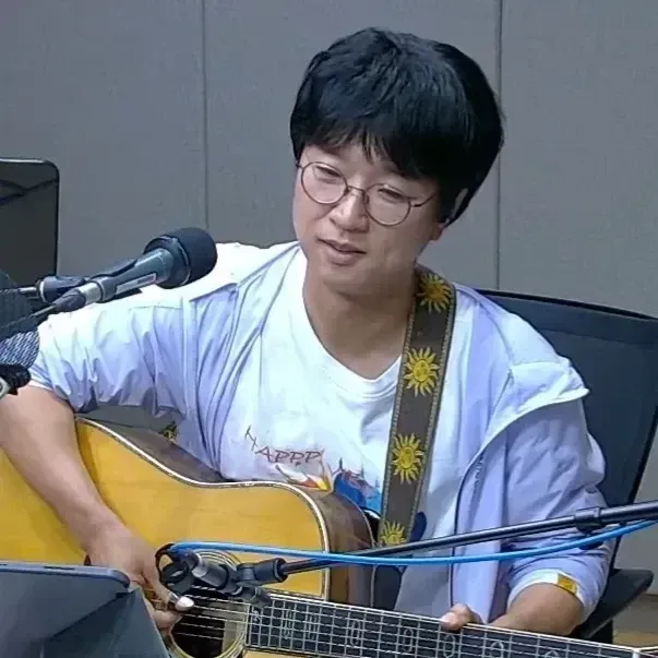 A moment captured by a fan of Bak Changgeun