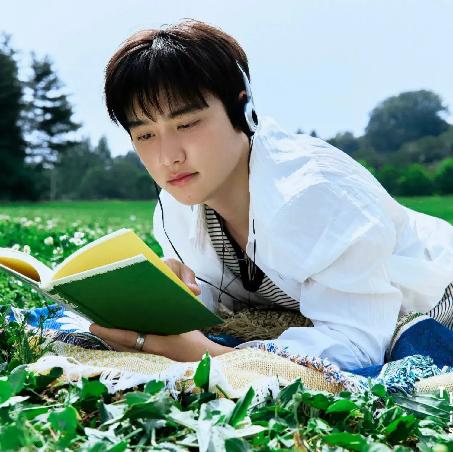 도경수 (디오)의 비하인드 컷