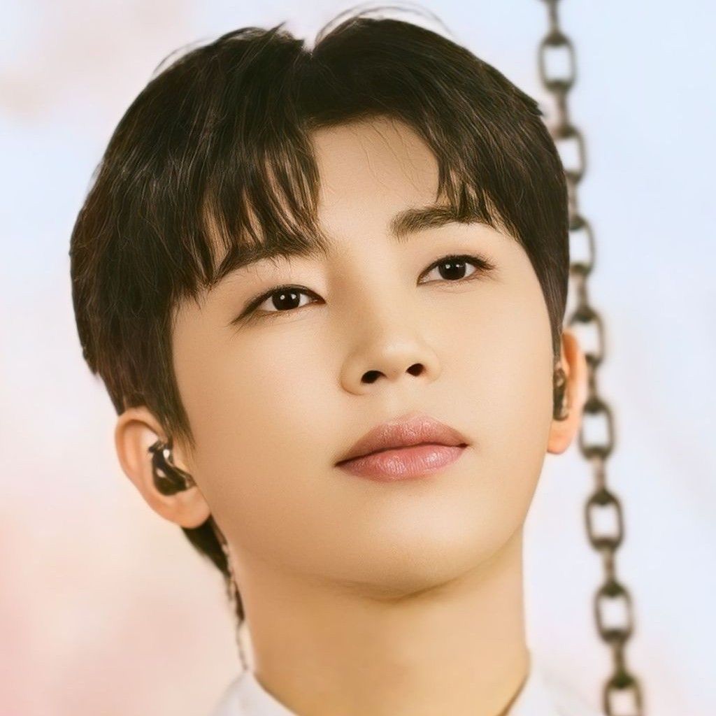 Cuplikan di balik layar dari Lim Youngwoong