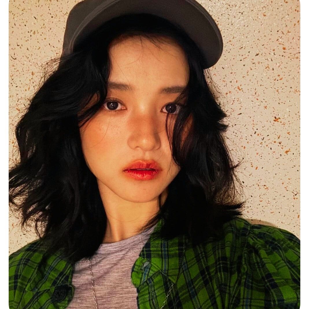 A moment captured by a fan of Kim Taeri