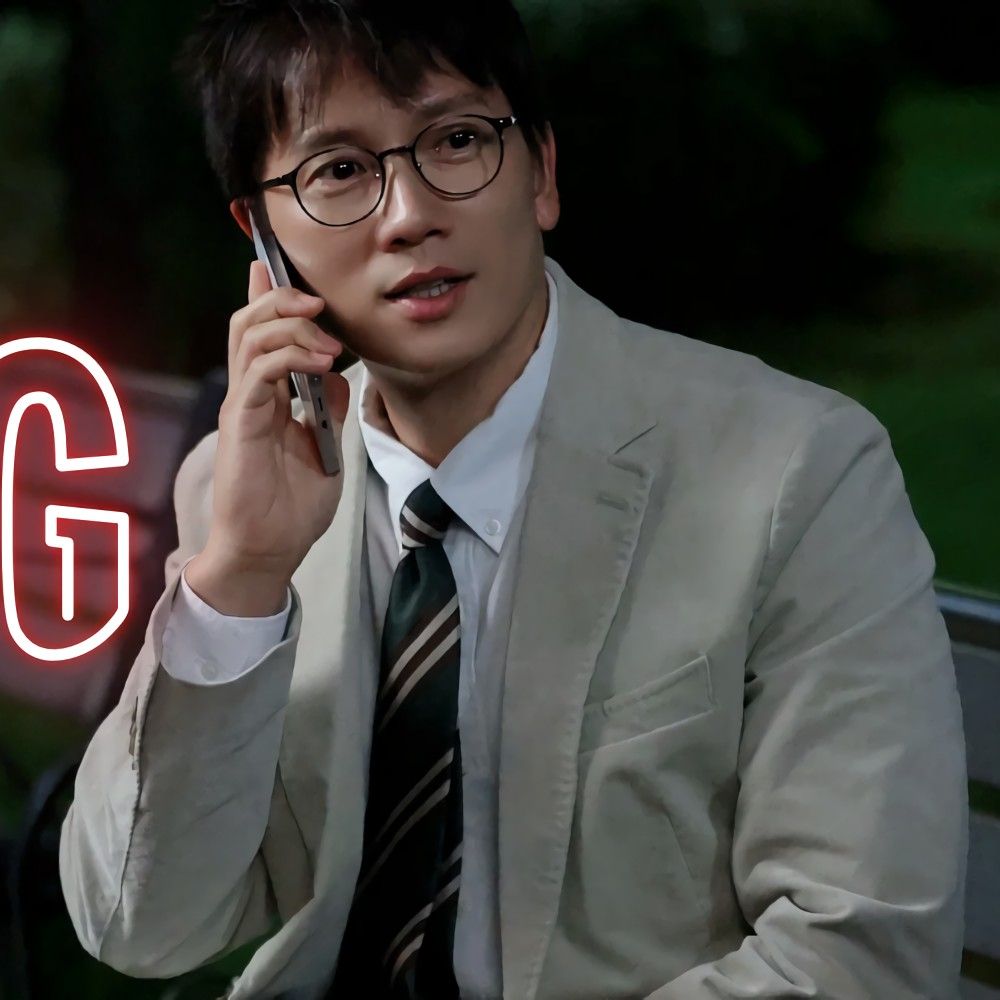 Behind-the-scenes cut of Ji Sung