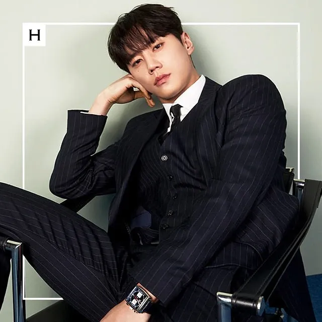 Recent activity shot of Lee Junyoung