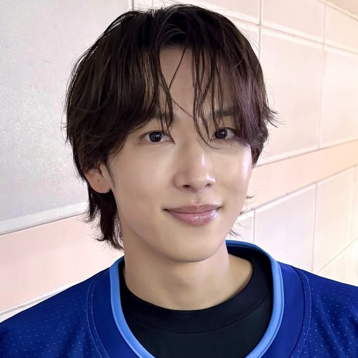 Behind-the-scenes cut of Yim Siwan