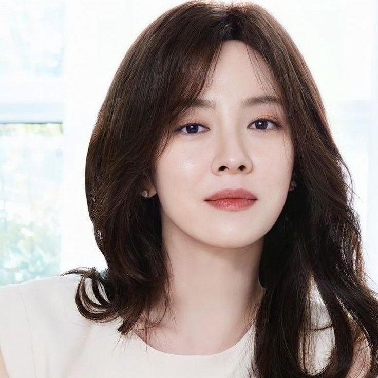 ソン・ジヒョの最新写真