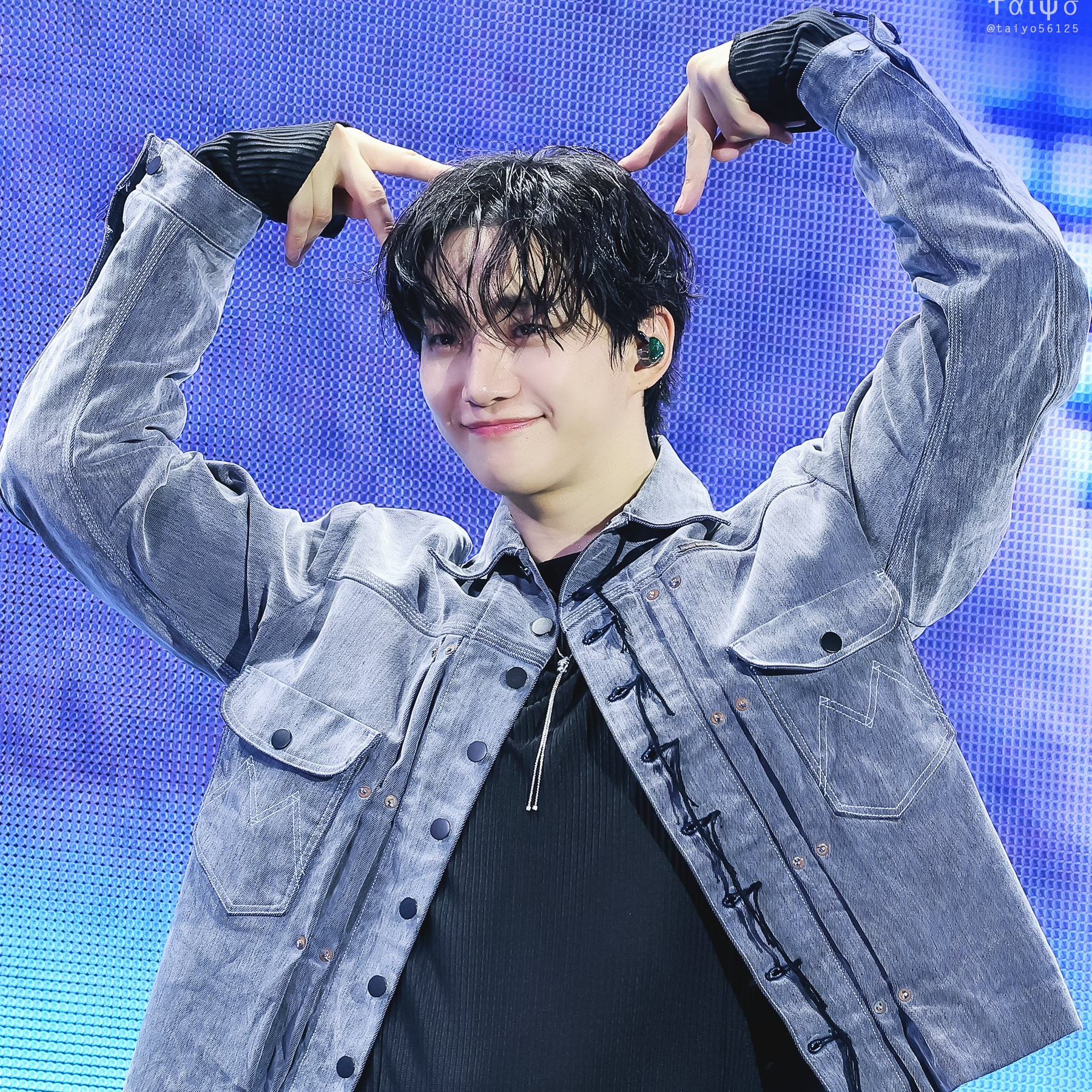 イ・ジュノの最近の活動ショット