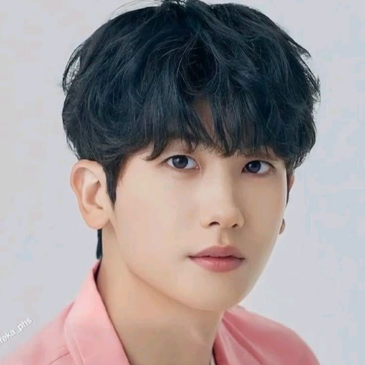 Latest photo of Park Hyungsik