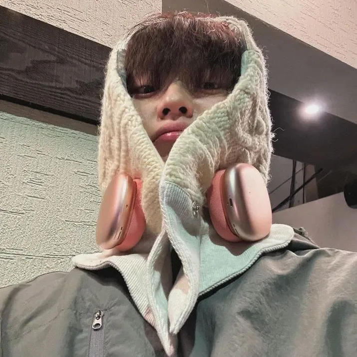 Recent activity shot of Choi Hyunwook