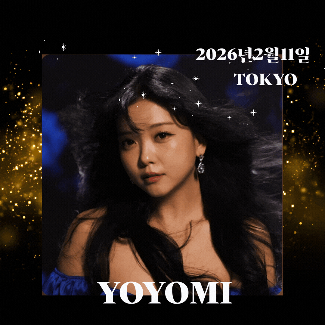 A moment captured by a fan of YOYOMI