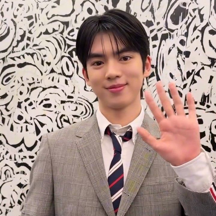 Recent activity shot of Cha Junhwan