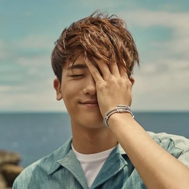 Recent activity shot of Park Hyungsik