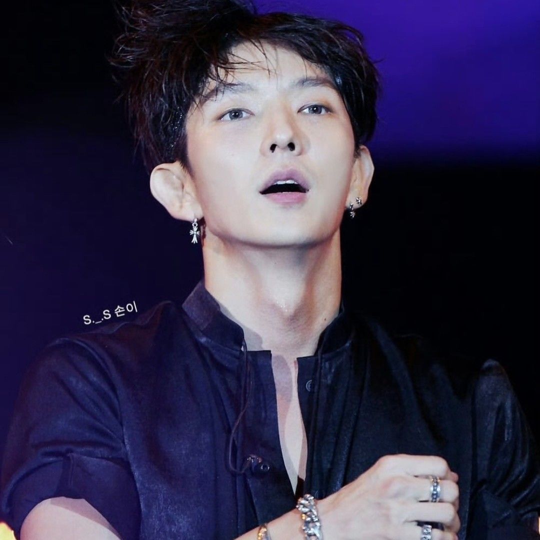 Recent activity shot of Lee Joongi