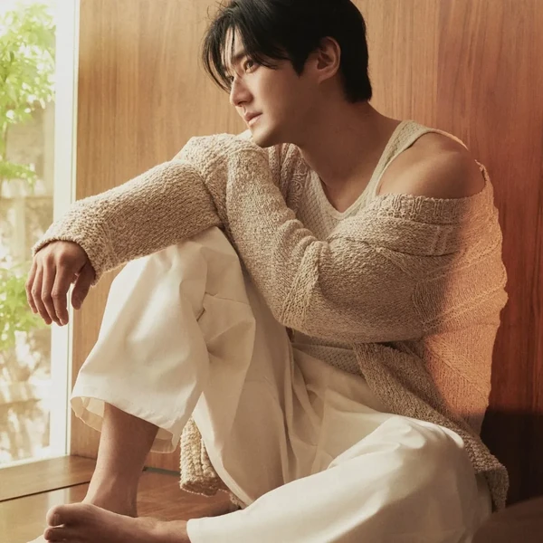 Top moment of Choi Siwon selected by the fandom
