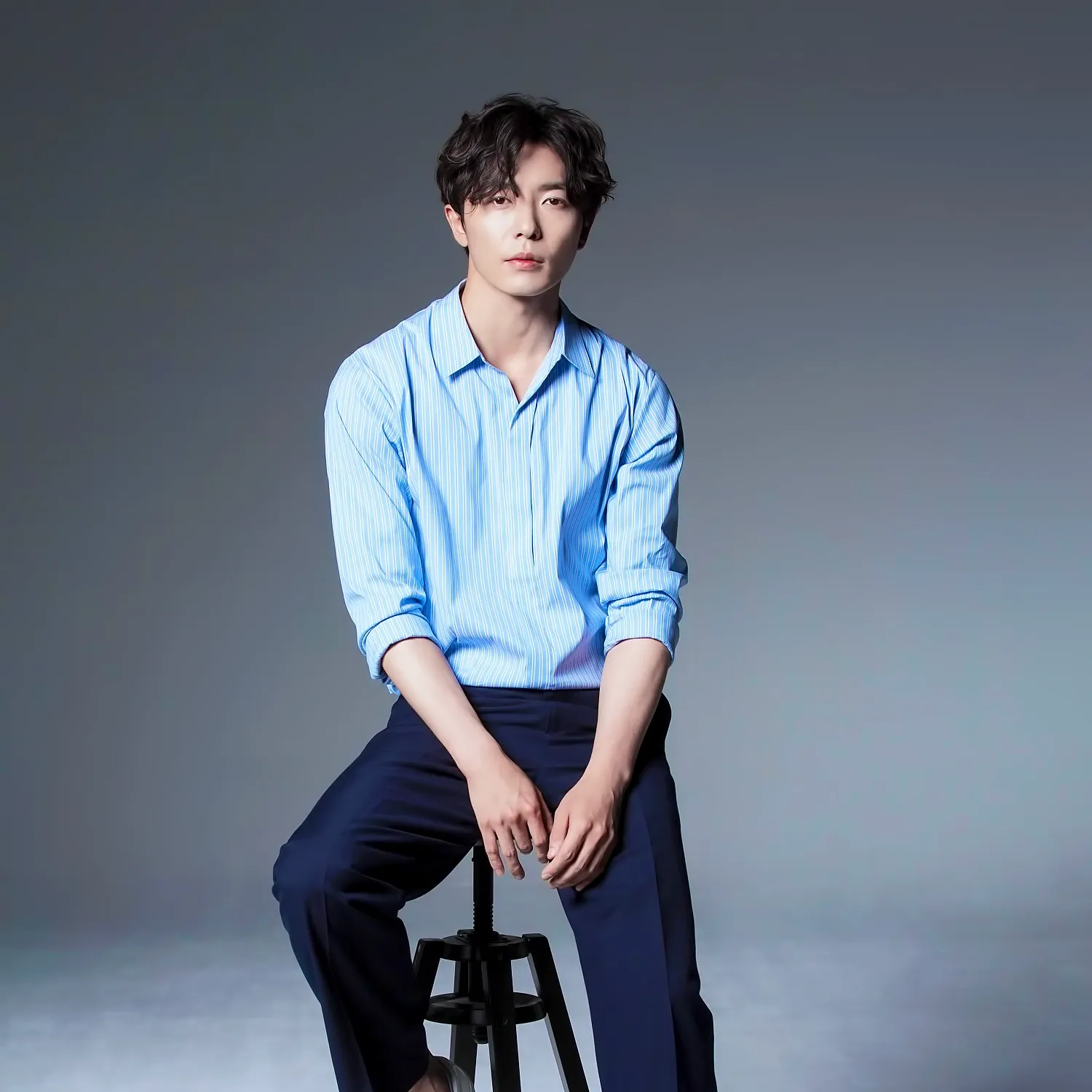 金材昱的最新照片