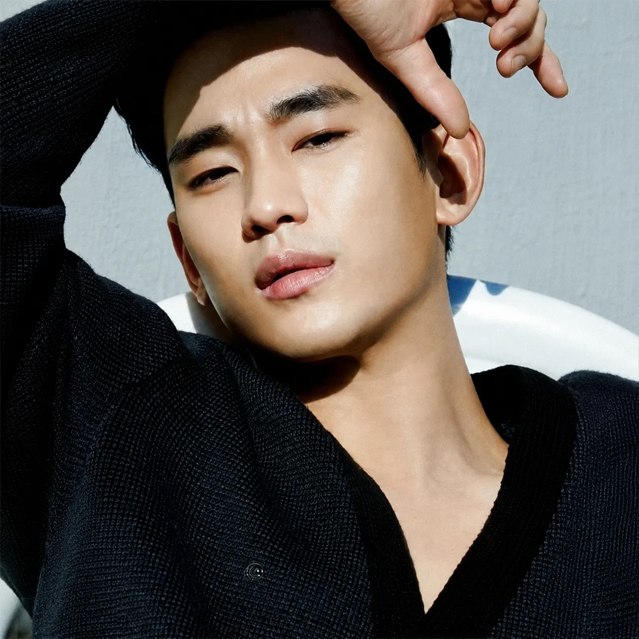 Behind-the-scenes cut of Kim Soohyun