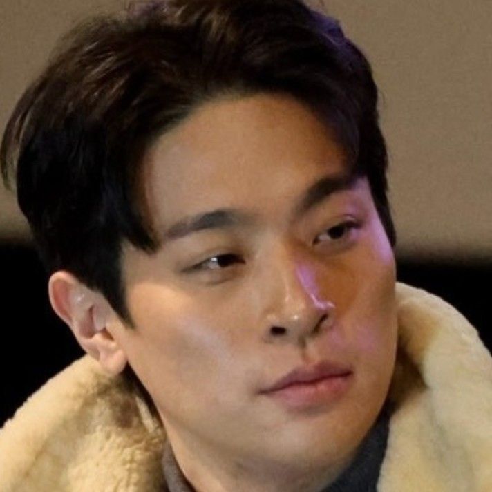 Behind-the-scenes cut of Park Jeongmin